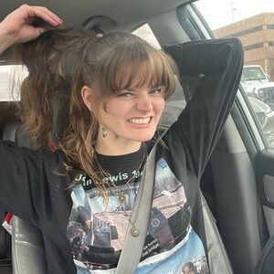 Meet your Posher, Alison